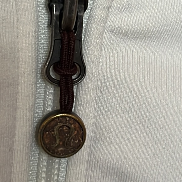 Lululemon jacket - Picture 2 of 4
